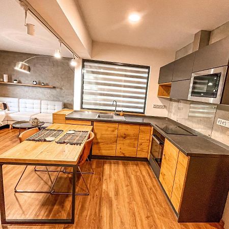 Vantisch Apartment Vlasim Bagian luar foto